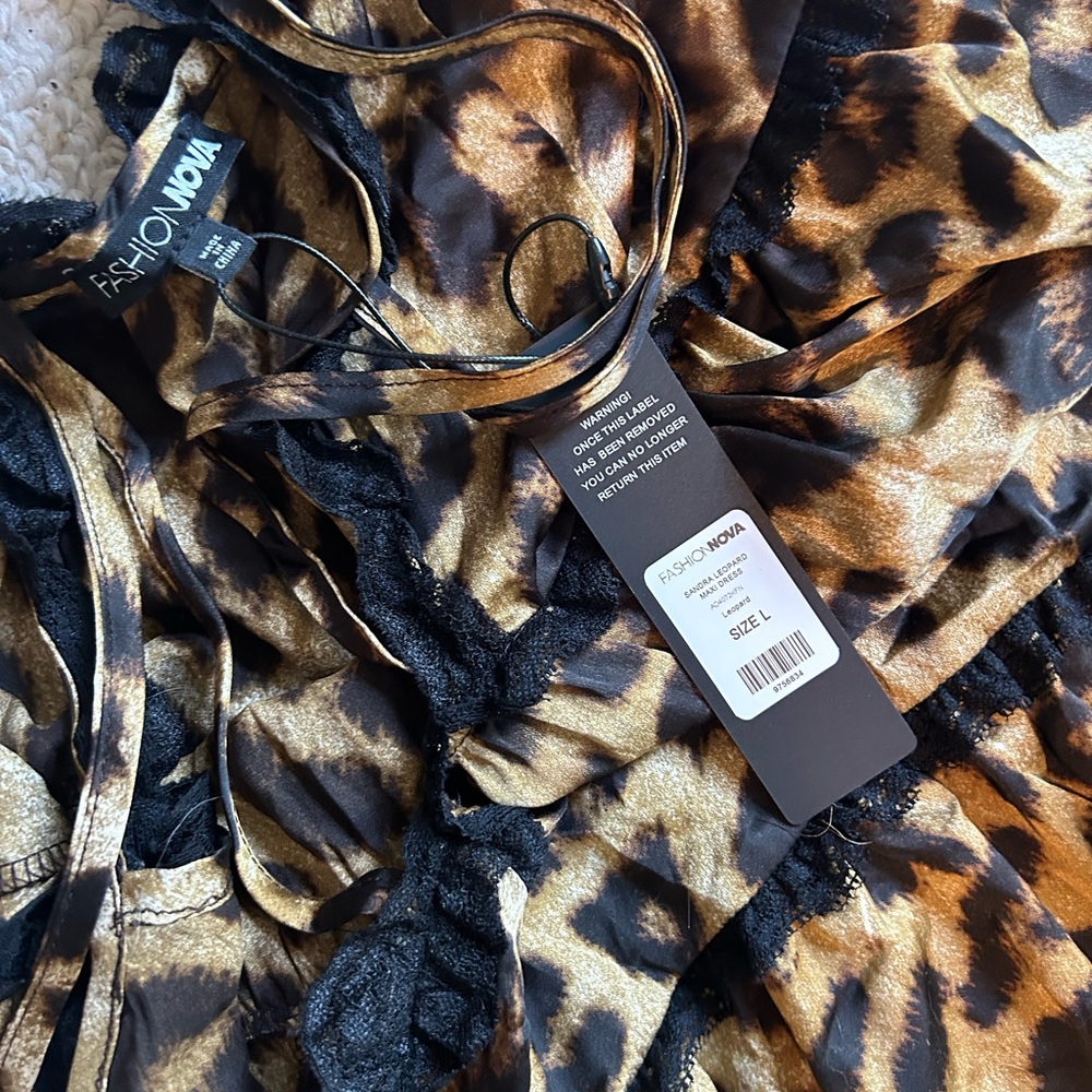 Silky leopard maxi 💓 - Picture 2 of 3